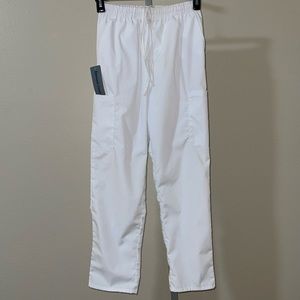 Bannock Court Women’s White Scrub Pants, NWT, Size XS, S, XL